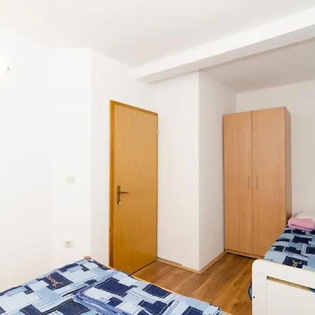 Zuronja Apartment Putnikovic